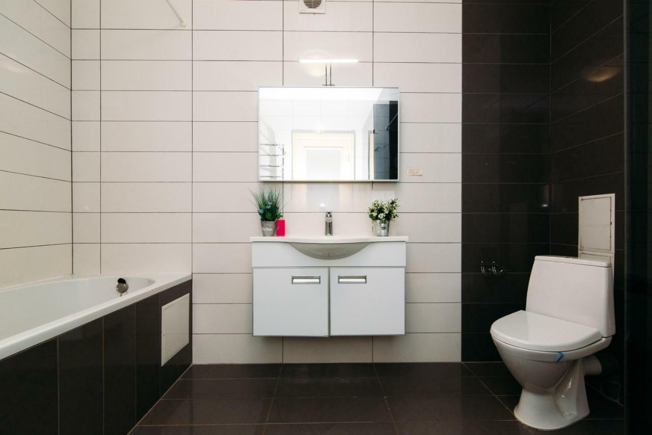 Luxury Studio Apart-Hotel In Centre 2 Room Суми Екстер'єр фото