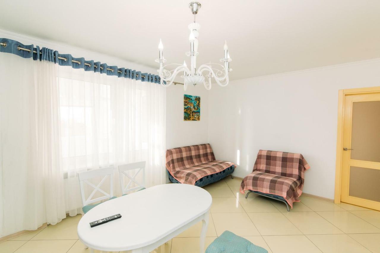 Luxury Studio Apart-Hotel In Centre 2 Room Суми Екстер'єр фото